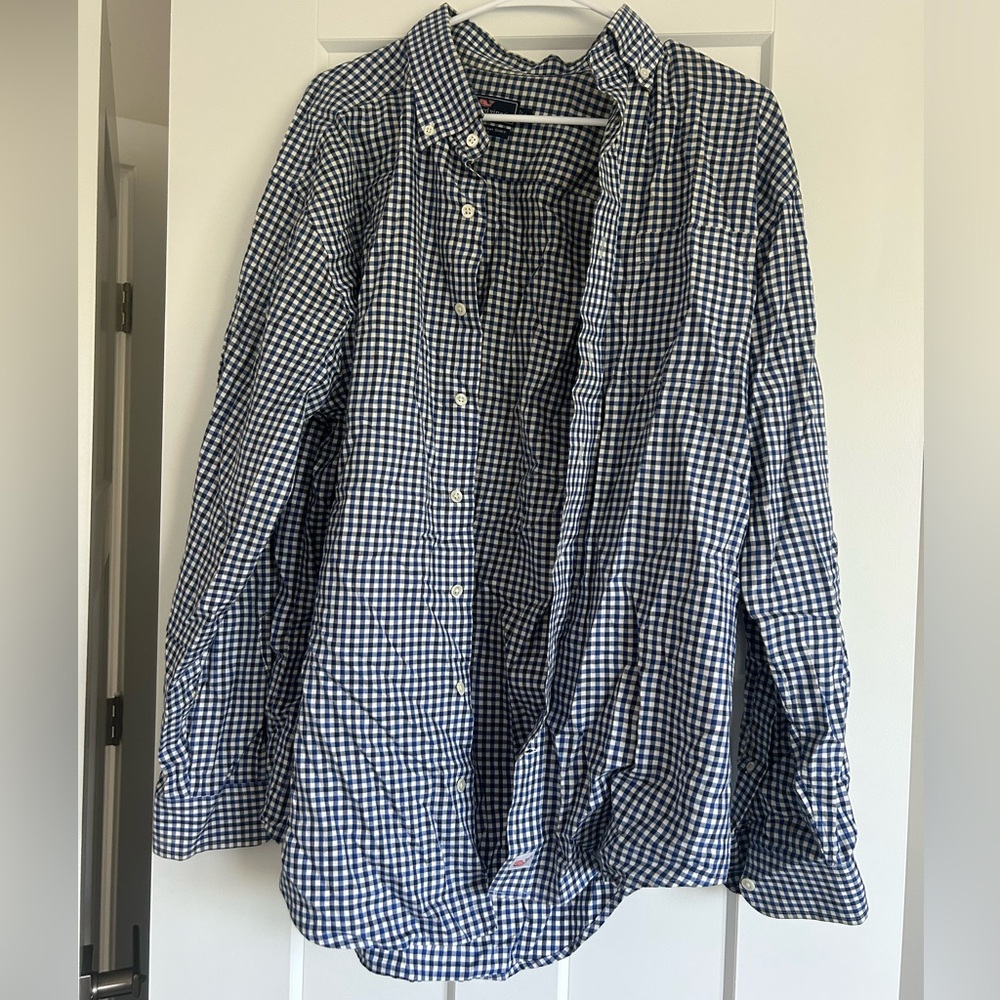 Vineyard Vines Blue and White Checkered Button-Up Dress Shirt
